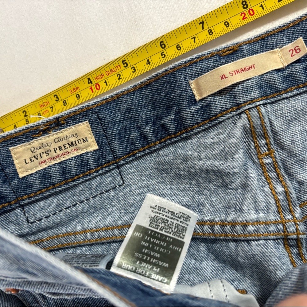 Levi's XL STRAIGHT Women's Wide Leg Jeans 26x29 - Picture 9 of 10